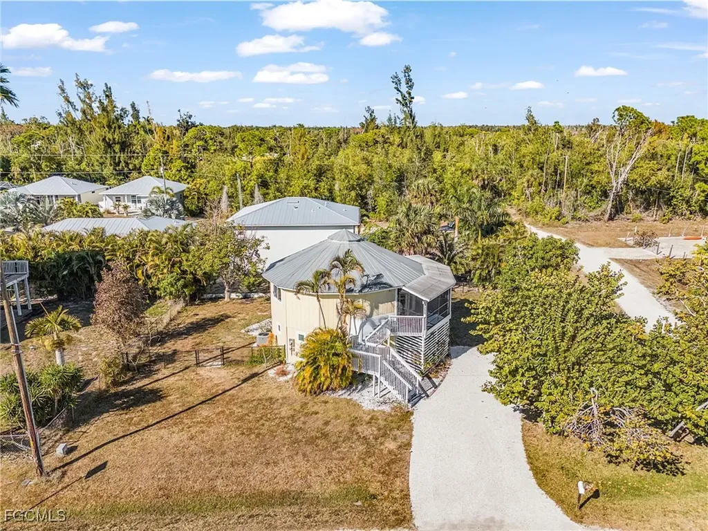 7250 Caloosa Drive Bokeelia FL 33922
