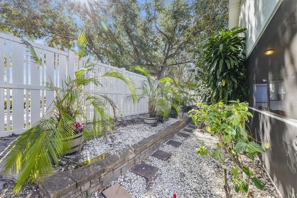 15190 Palm Isle Drive Fort Myers FL 33919