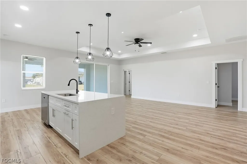 3020 NW 6th Avenue Cape Coral FL 33993
