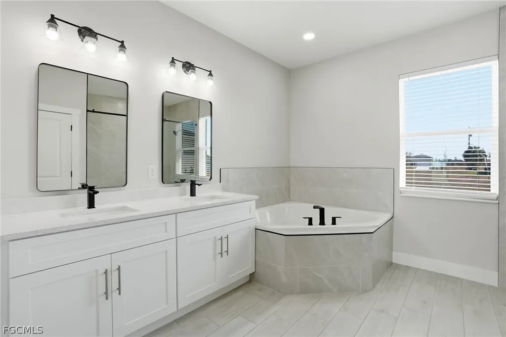 3020 NW 6th Avenue Cape Coral FL 33993