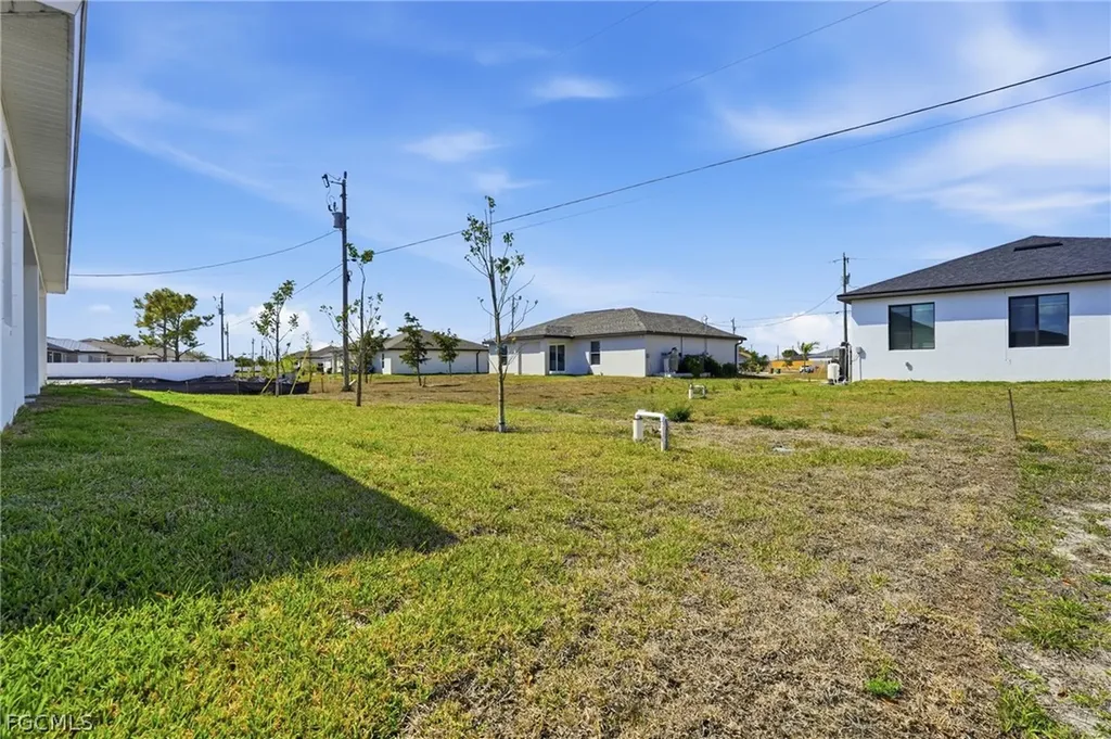 3020 NW 6th Avenue Cape Coral FL 33993