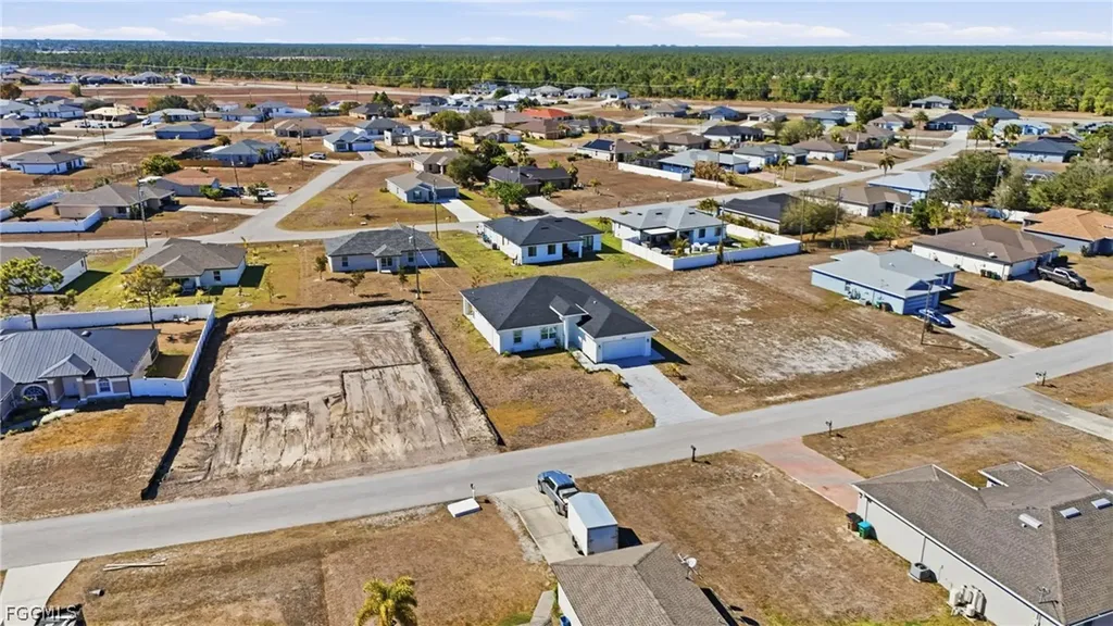 3020 NW 6th Avenue Cape Coral FL 33993