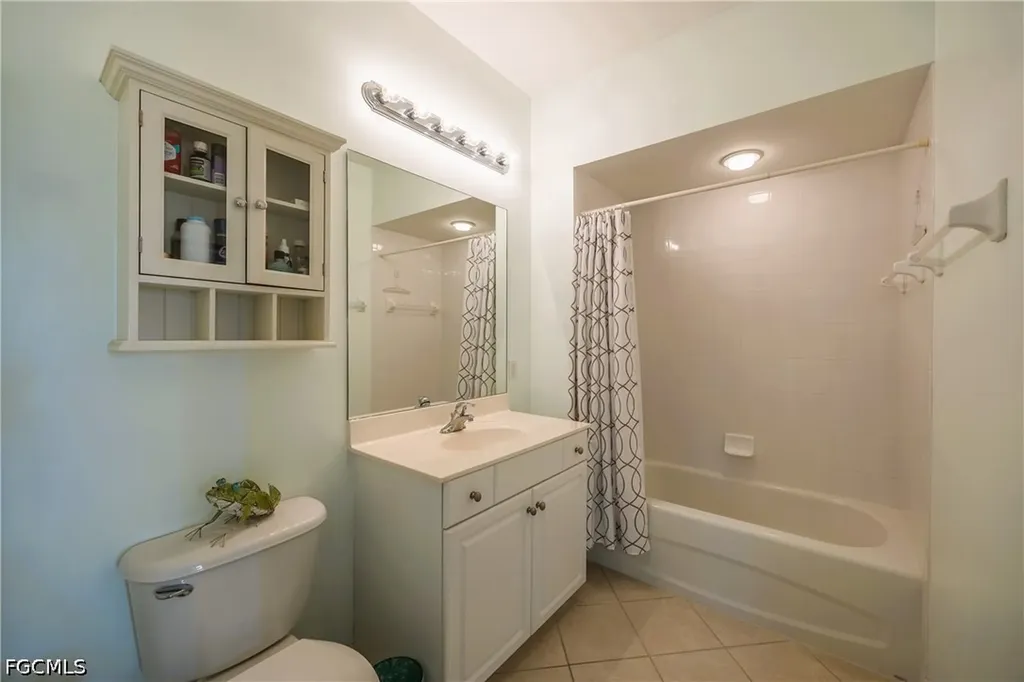 19400 Cromwell Court Fort Myers FL 33912