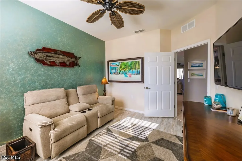 19400 Cromwell Court Fort Myers FL 33912