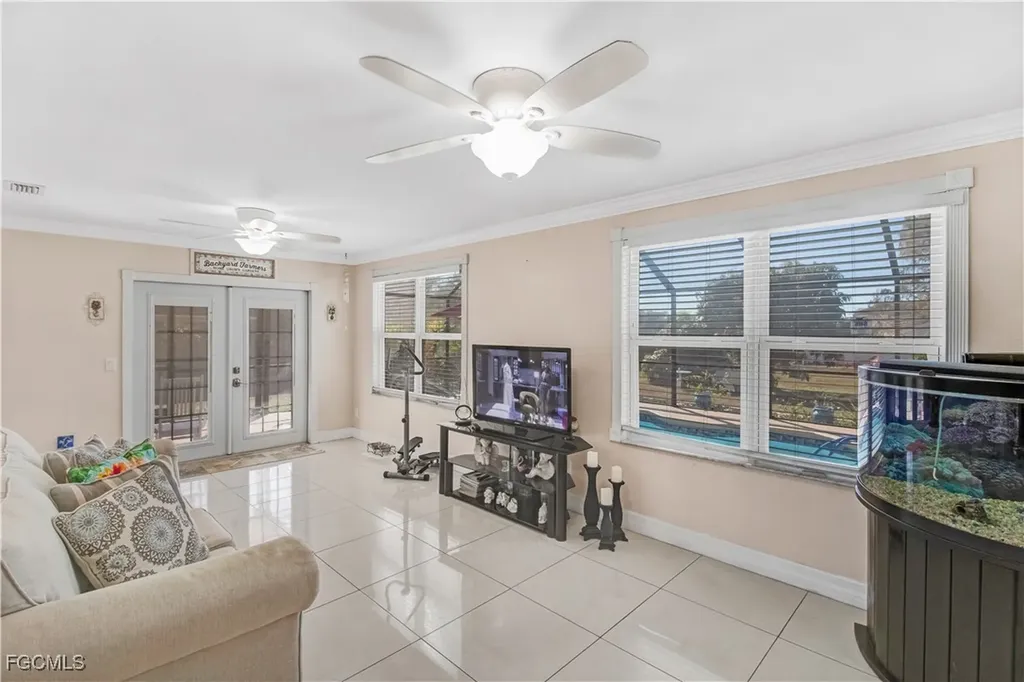 15 Maryland Road Lehigh Acres FL 33936