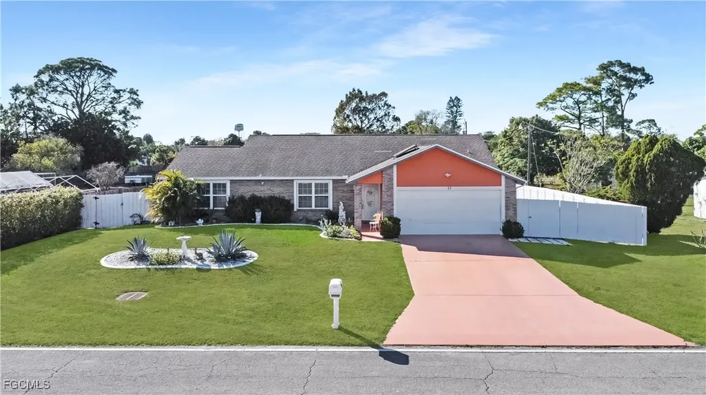 15 Maryland Road Lehigh Acres FL 33936