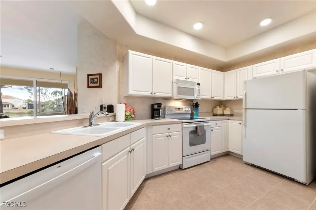 10129 Colonial Country Club Boulevard Fort Myers FL 33913