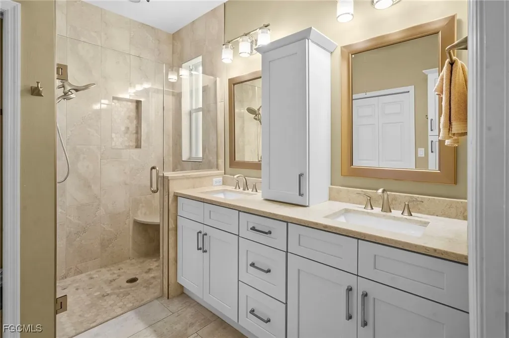 8103 Woodridge Pointe Drive Fort Myers FL 33912