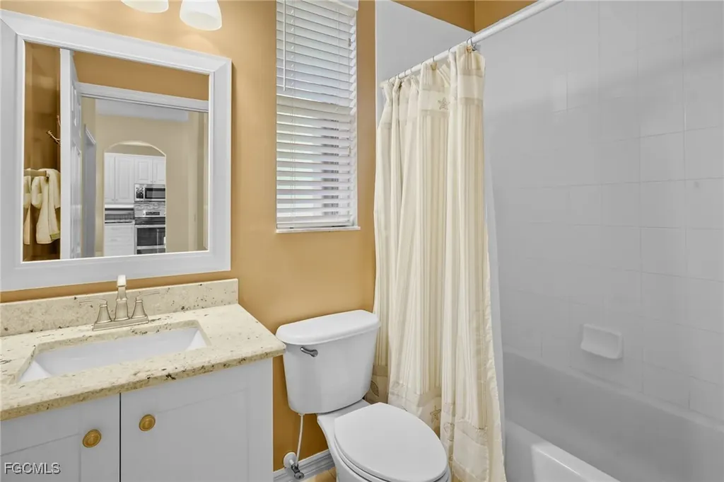 8103 Woodridge Pointe Drive Fort Myers FL 33912
