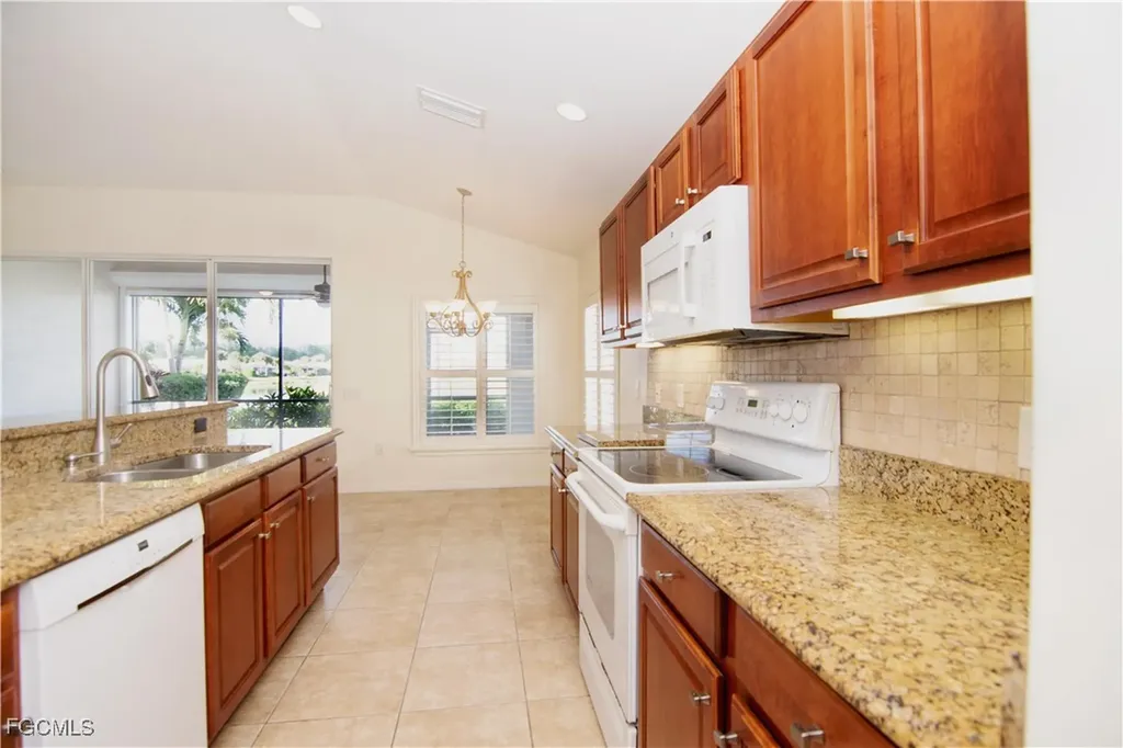 10023 Horse Creek Road Fort Myers FL 33913
