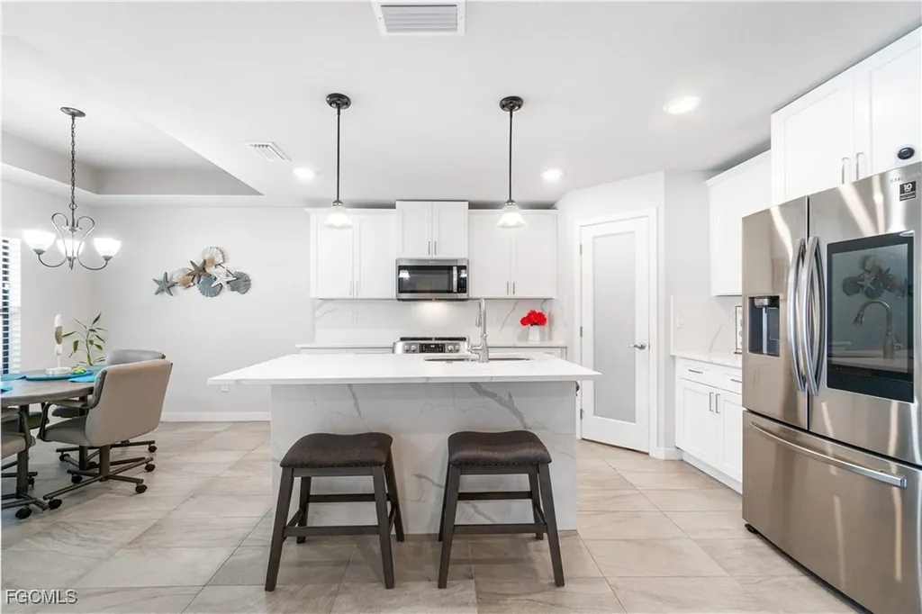 2505 NW 19th Place Cape Coral FL 33993