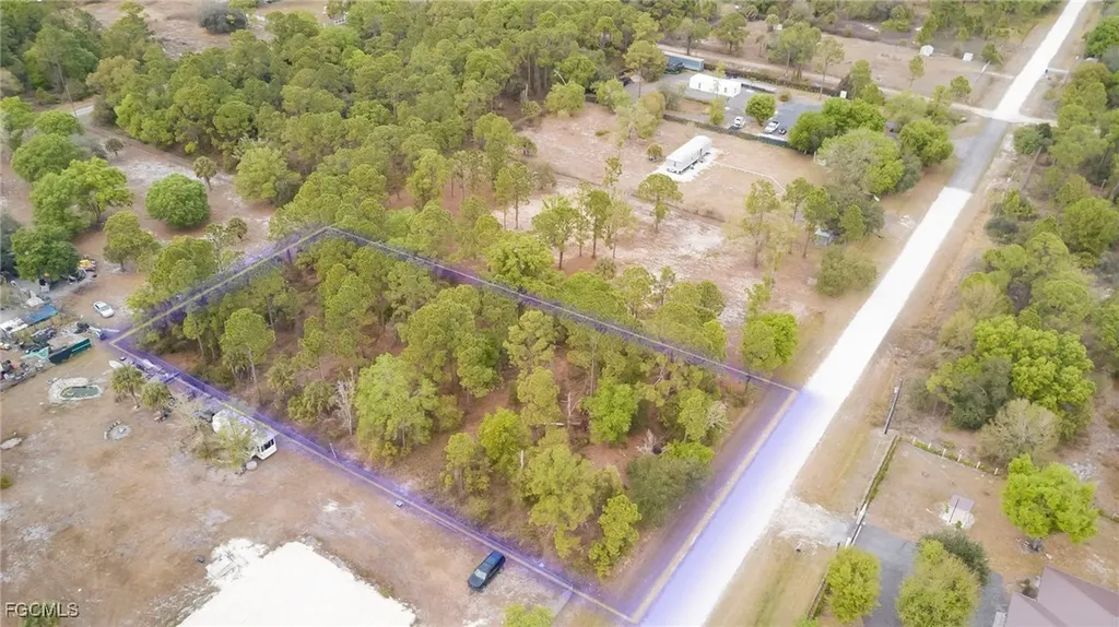 340 N Kennel Street Montura Ranches FL 33440