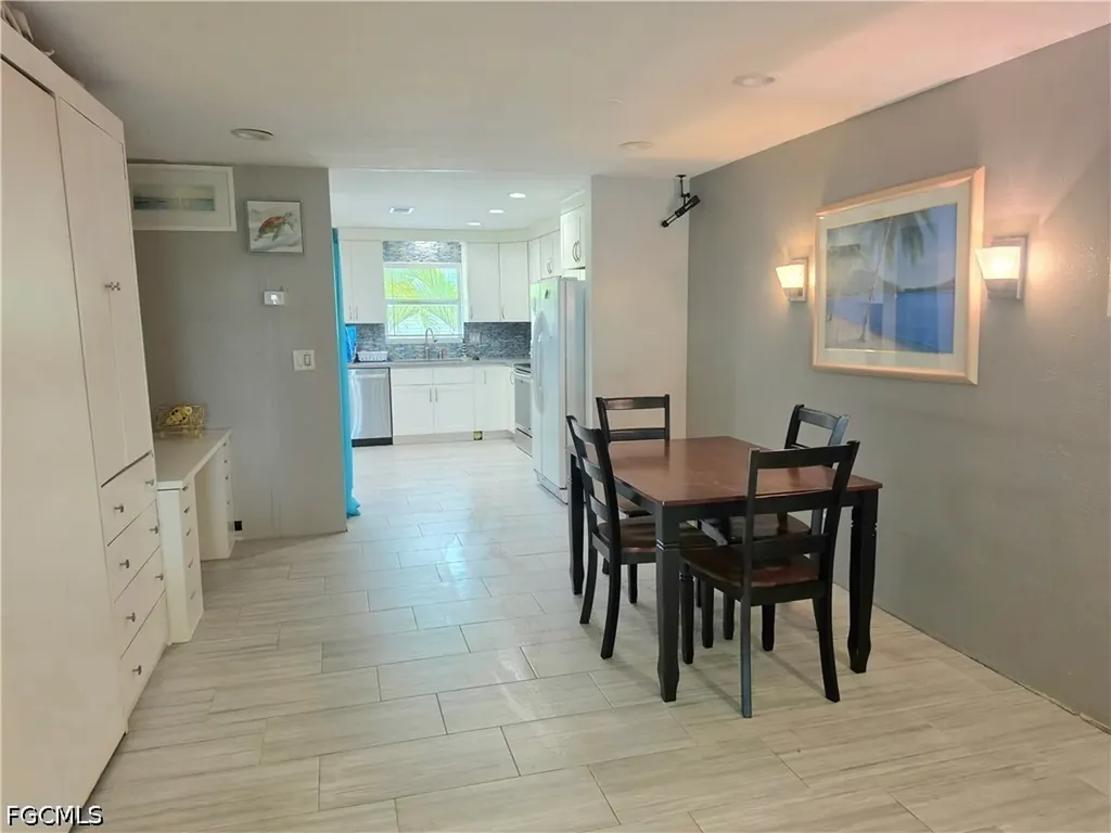 6777 Winkler Road Fort Myers FL 33919