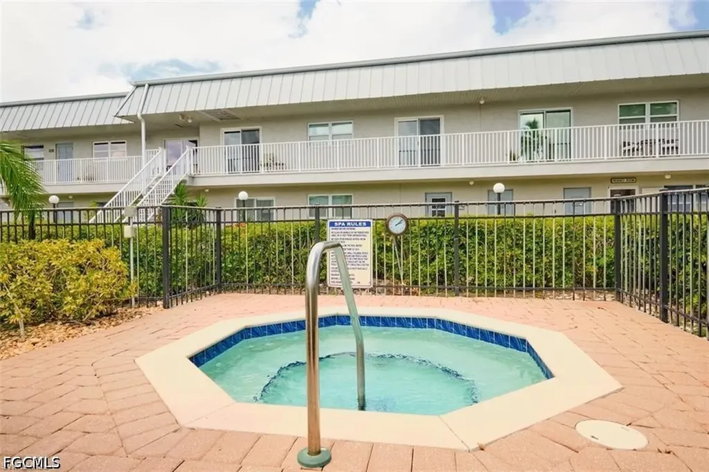 6777 Winkler Road Fort Myers FL 33919