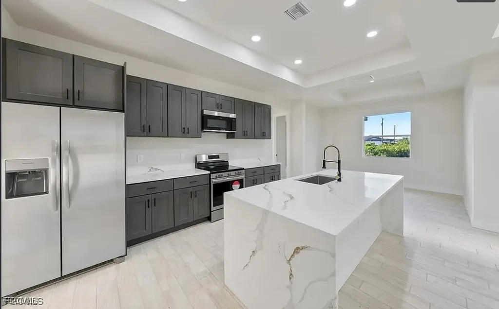 2719 42nd Street W Lehigh Acres FL 33971