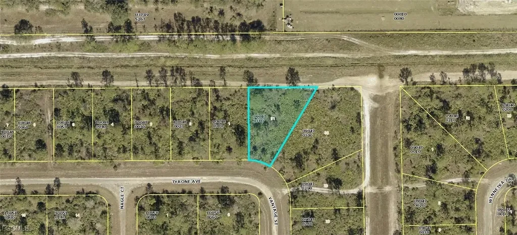 300 Tyrone Avenue Lehigh Acres FL 33972