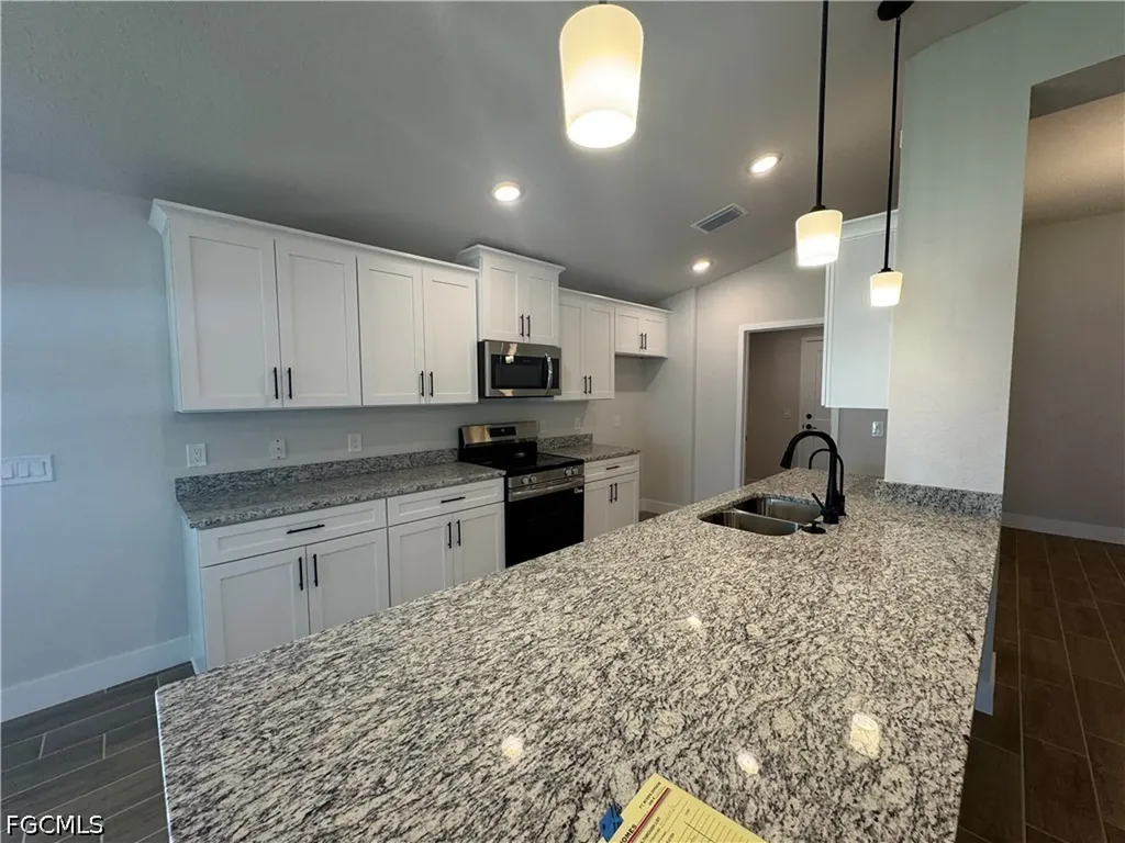 3613 NW 38th Terrace Cape Coral FL 33993