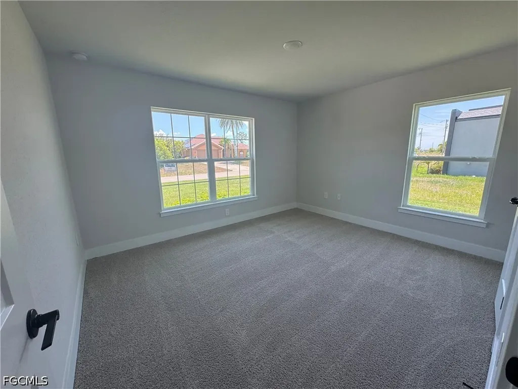 3613 NW 38th Terrace Cape Coral FL 33993
