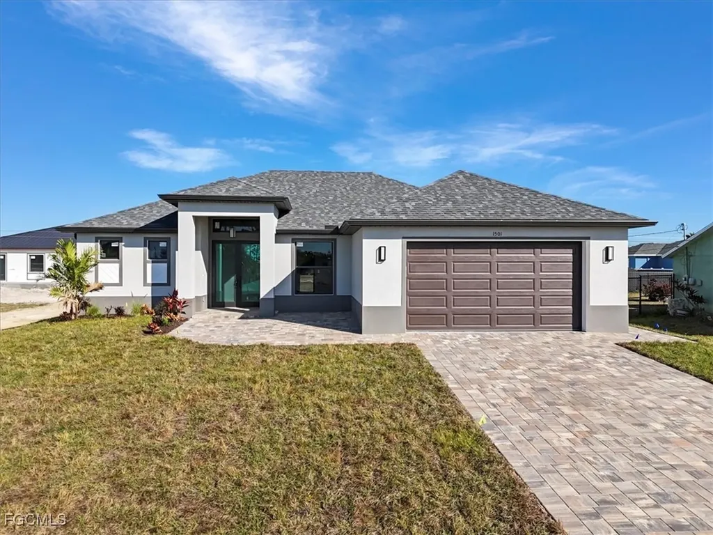 1501 NE 15th Terrace Cape Coral FL 33909