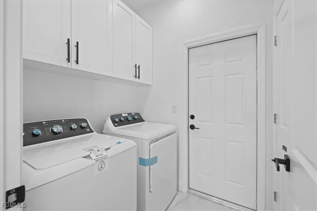 1501 NE 15th Terrace Cape Coral FL 33909