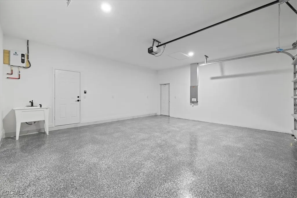 1501 NE 15th Terrace Cape Coral FL 33909