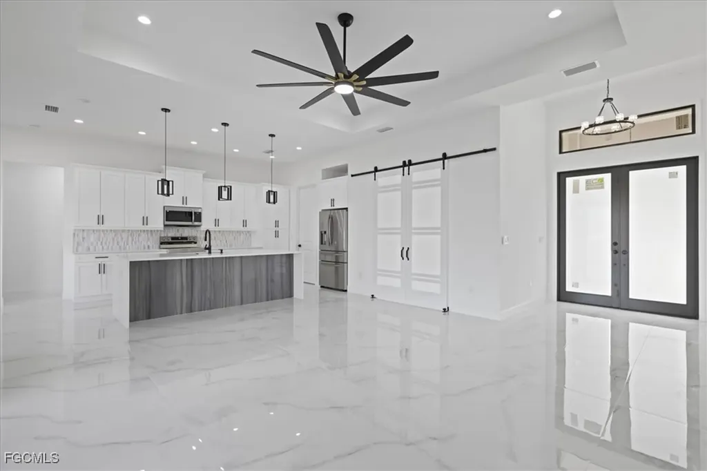 1501 NE 15th Terrace Cape Coral FL 33909