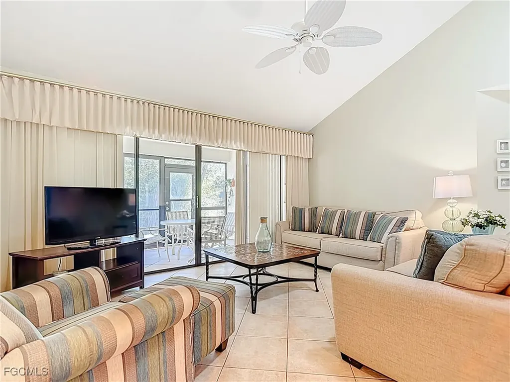 6072 Forest Villas Circle Fort Myers FL 33908