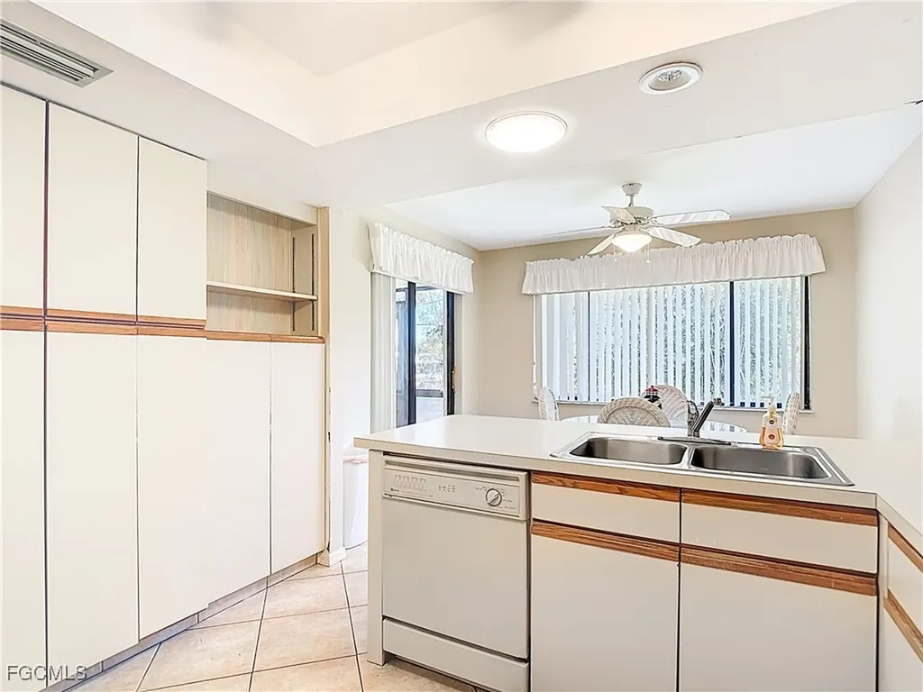 6072 Forest Villas Circle Fort Myers FL 33908
