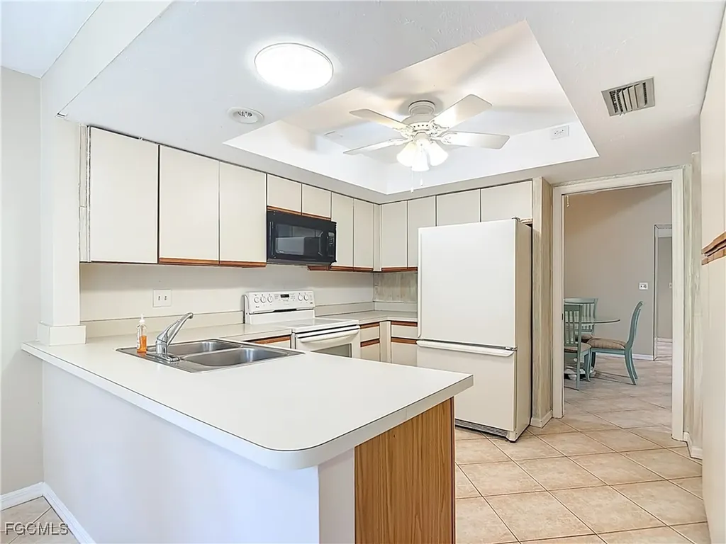 6072 Forest Villas Circle Fort Myers FL 33908