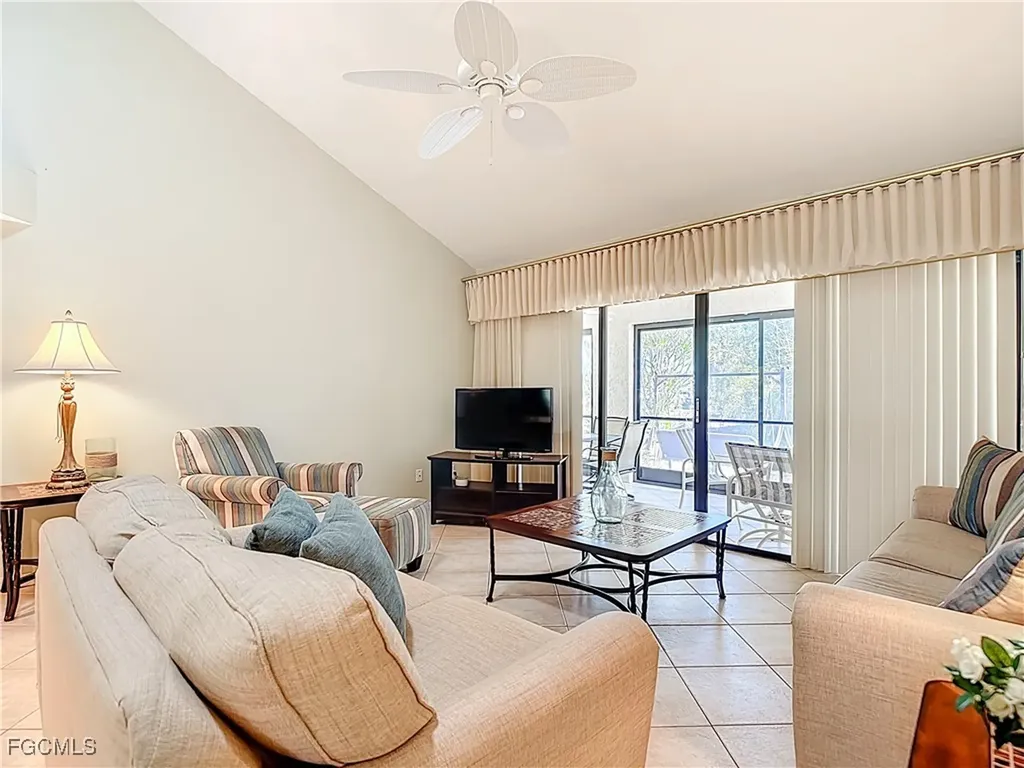 6072 Forest Villas Circle Fort Myers FL 33908