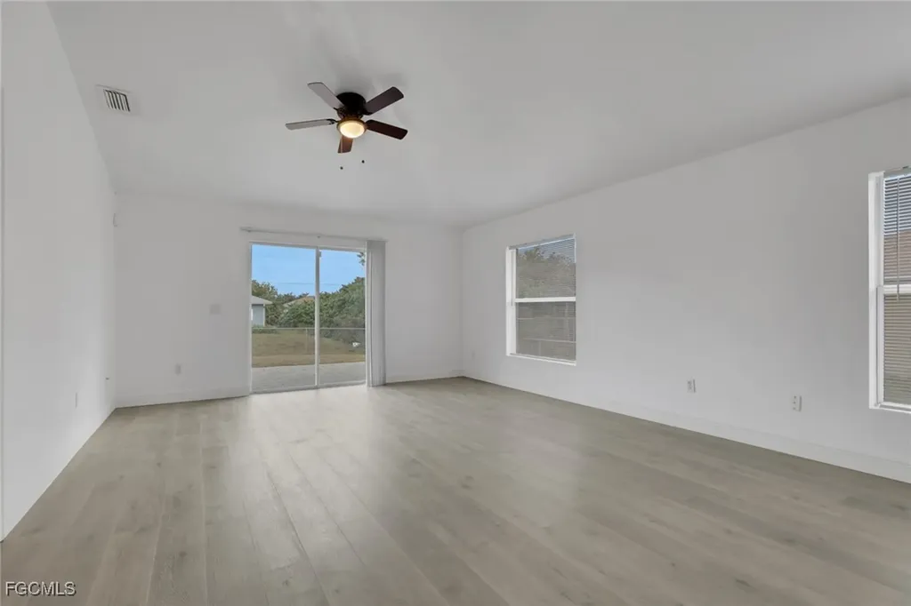 5224/5226 26th Street SW Lehigh Acres FL 33973
