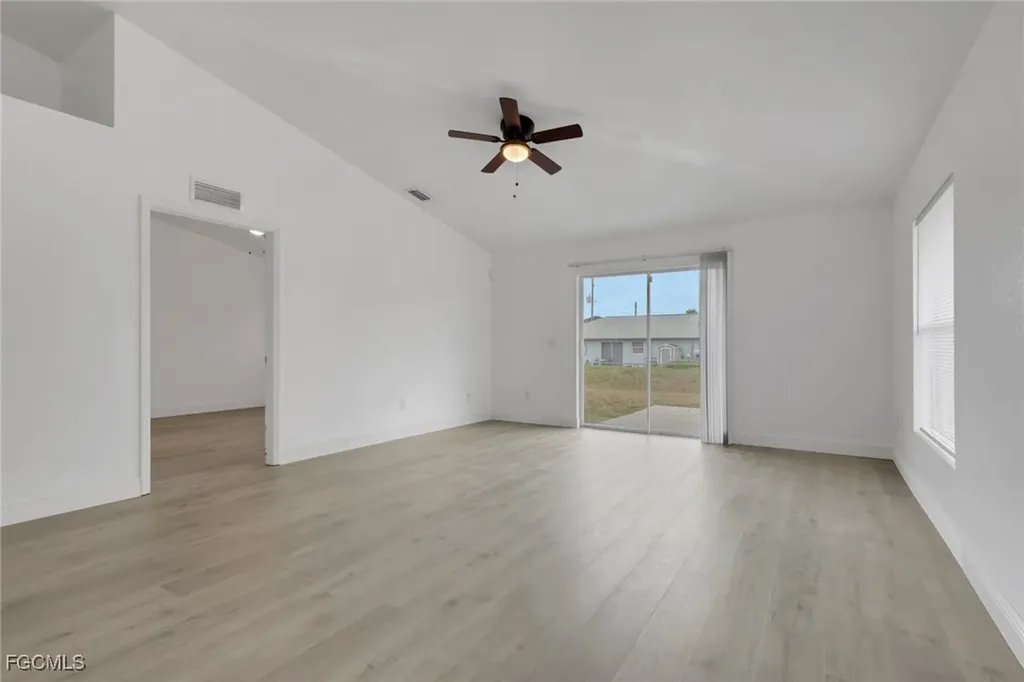 5224/5226 26th Street SW Lehigh Acres FL 33973