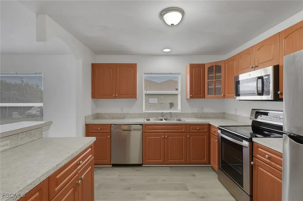 5224/5226 26th Street SW Lehigh Acres FL 33973