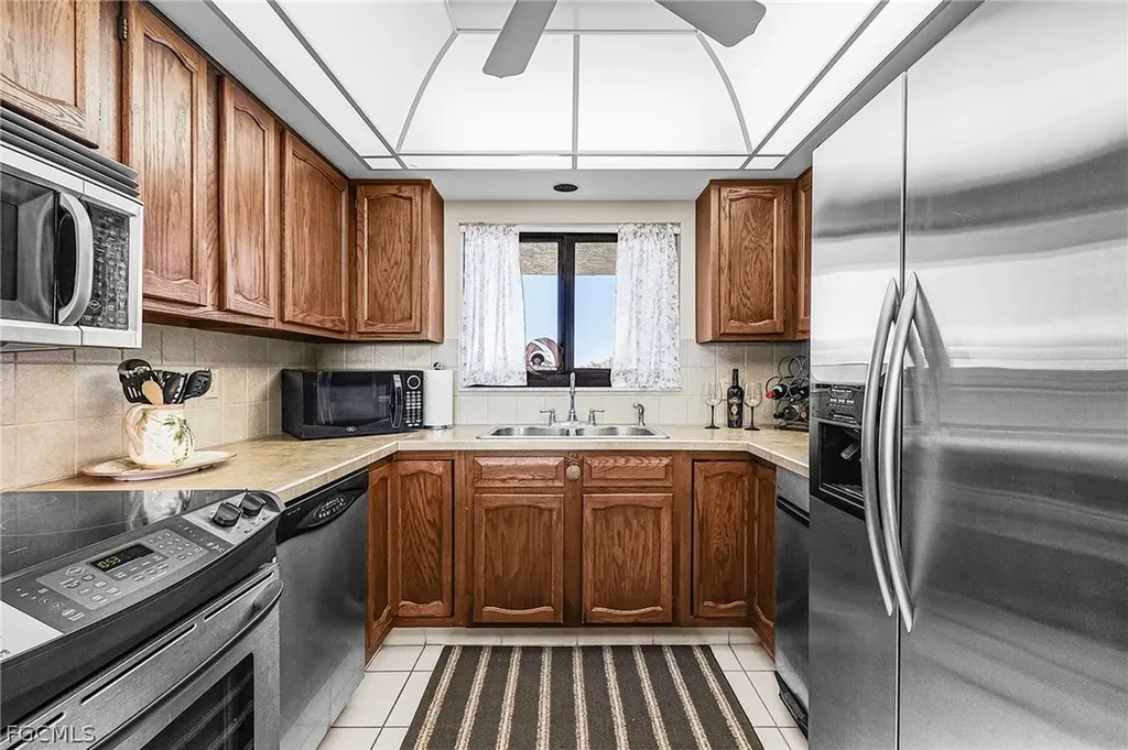 4100 Steamboat Bend E Fort Myers FL 33919