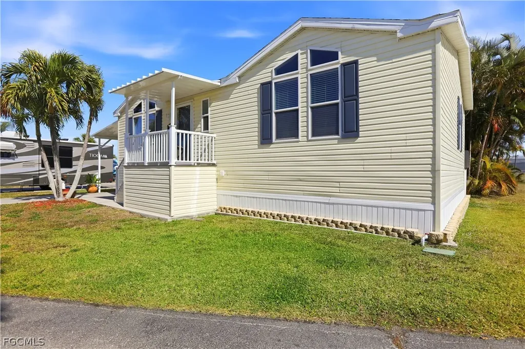 158 Nanaimo Trail Fort Myers Beach FL 33931