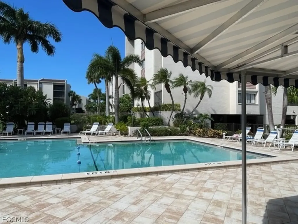 4100 Steamboat Bend E Fort Myers FL 33919