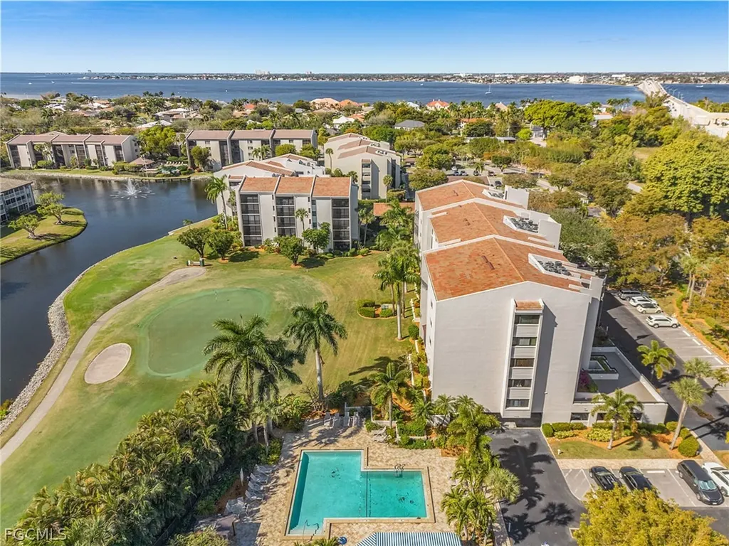 4100 Steamboat Bend E Fort Myers FL 33919