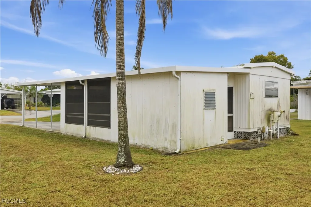 9292 Duke Road Bonita Springs FL 34135