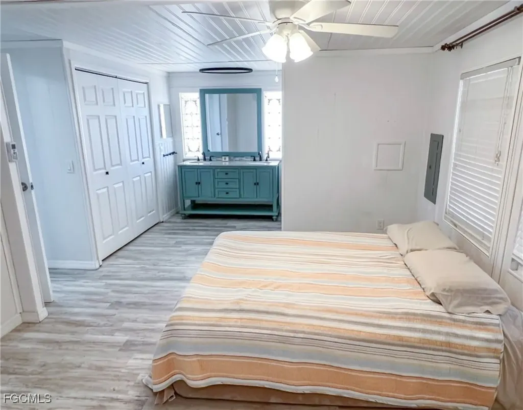 17801 Bryan Court Fort Myers Beach FL 33931