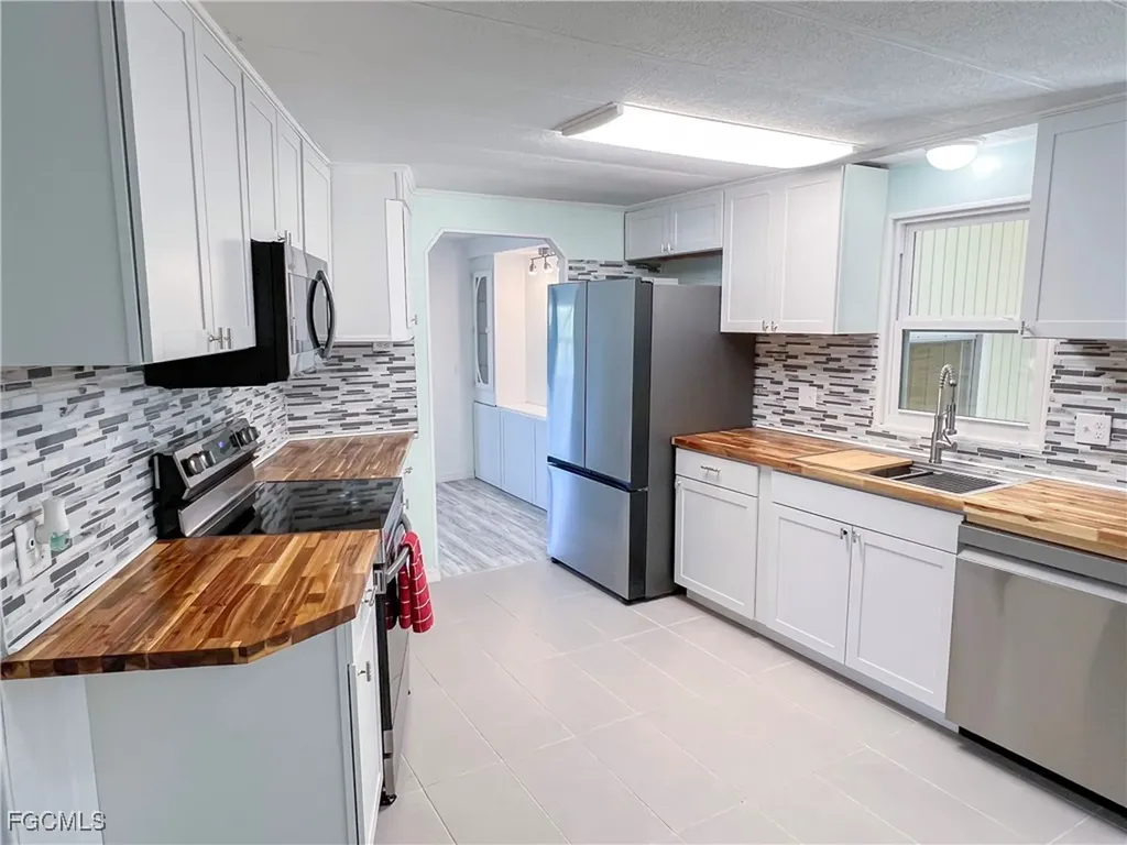 17801 Bryan Court Fort Myers Beach FL 33931