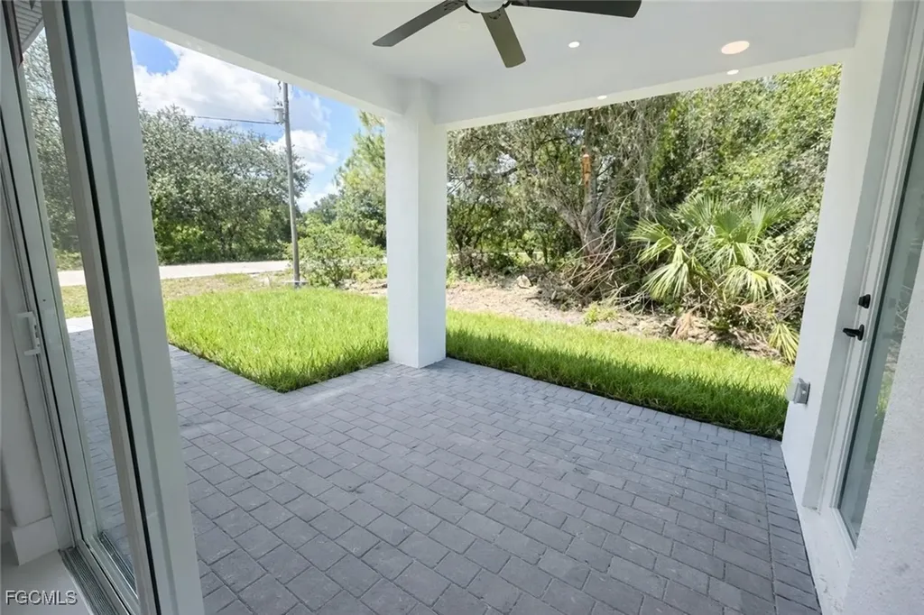 3901 E 19th Street Lehigh Acres FL 33972