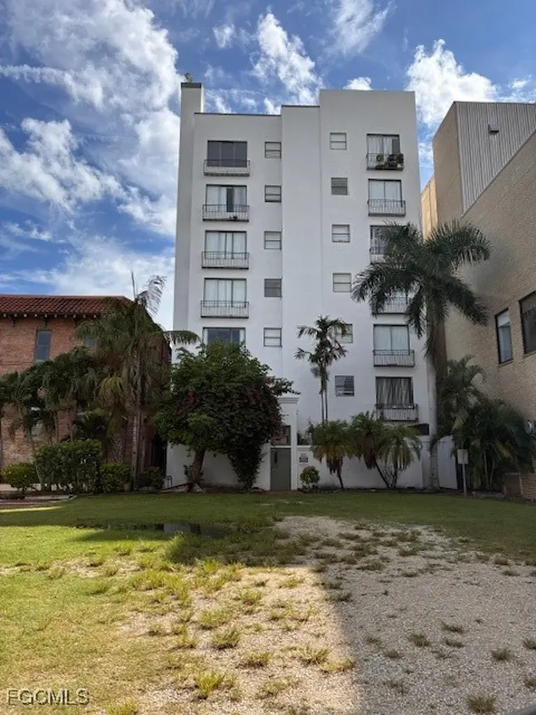 2310 First Street Fort Myers FL 33901
