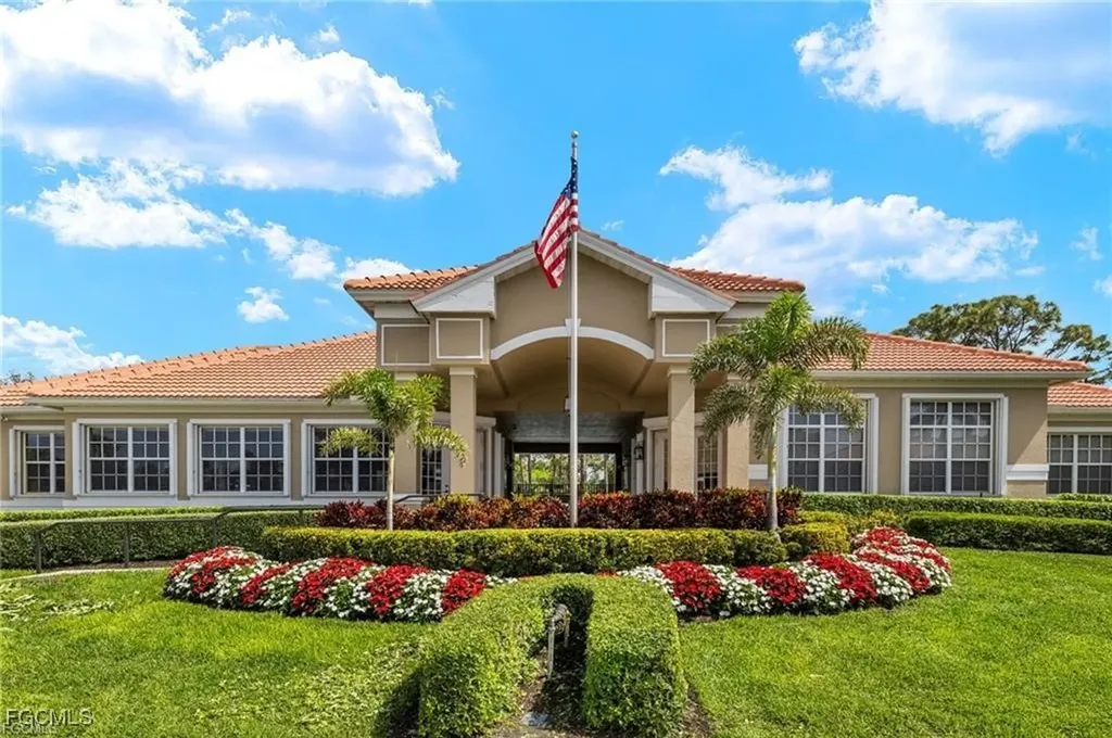 5614 Whispering Willow Way Fort Myers FL 33908