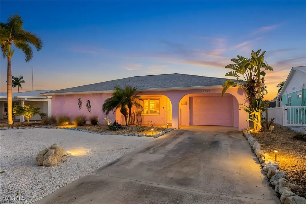 3693 Ruby Avenue St. James City FL 33956