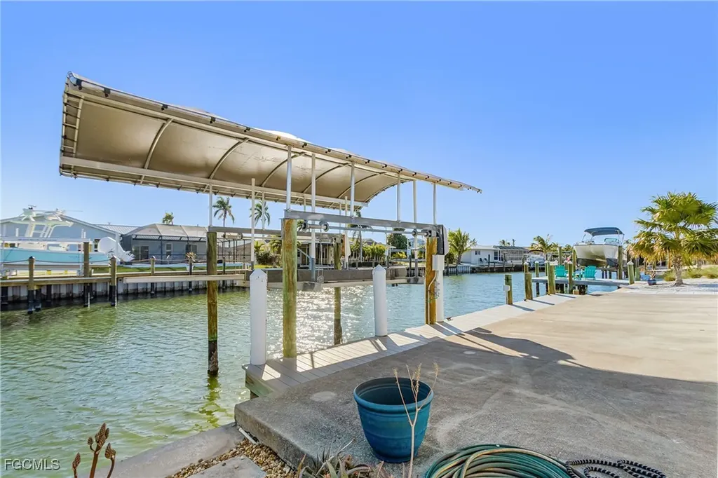 3693 Ruby Avenue St. James City FL 33956