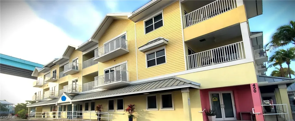 450 Old San Carlos Boulevard Fort Myers Beach FL 33931