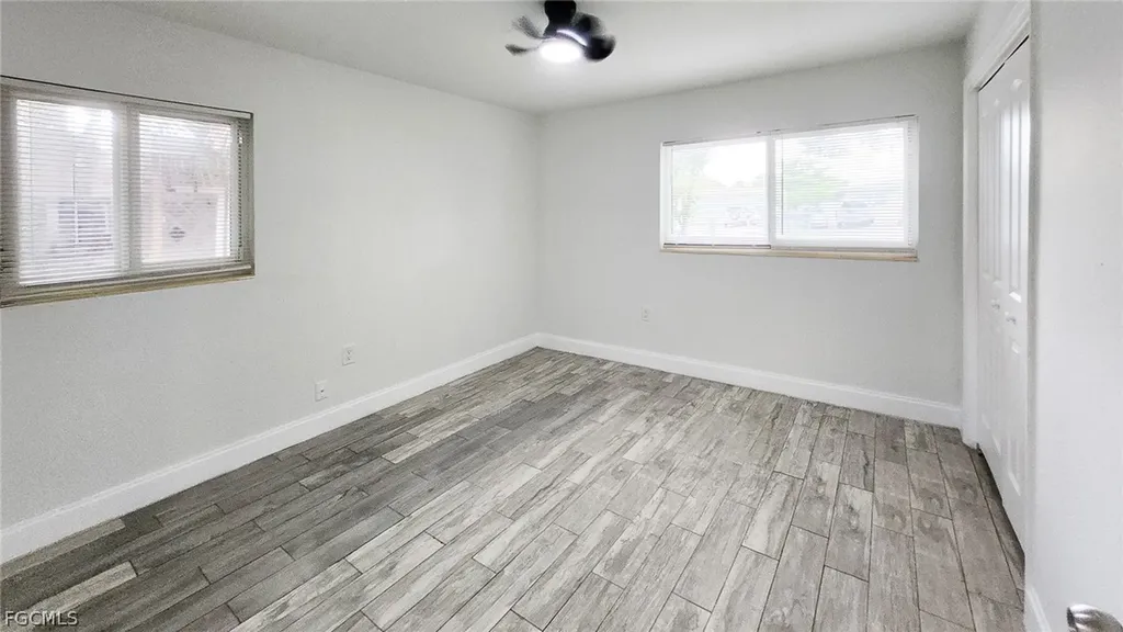2431 Welch Street Fort Myers FL 33901