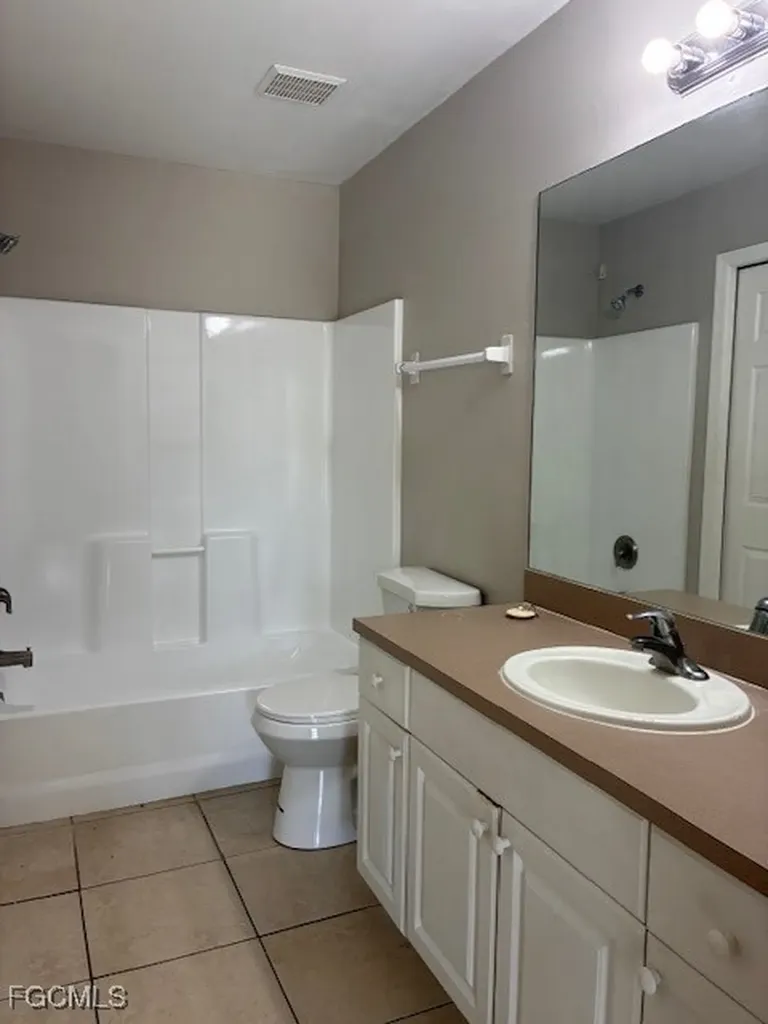4522 20th Street SW Lehigh Acres FL 33973