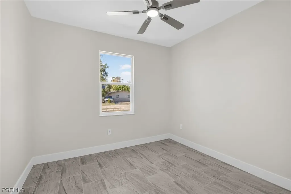 5511 Tenth Avenue Fort Myers FL 33907