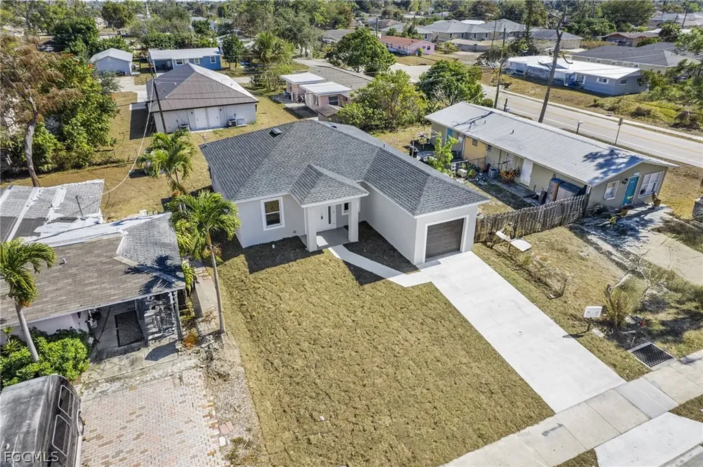 5511 Tenth Avenue Fort Myers FL 33907